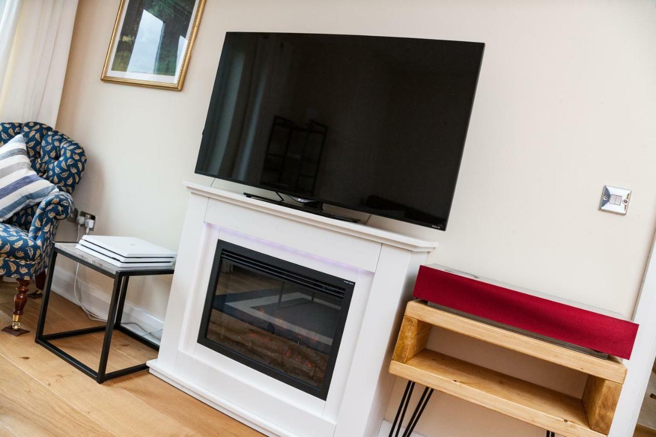 Central Durham Riverfront Apartment מראה חיצוני תמונה