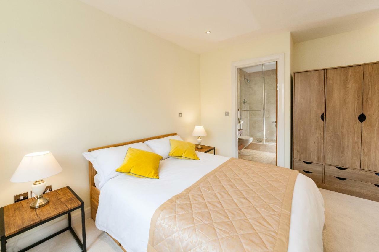 Central Durham Riverfront Apartment מראה חיצוני תמונה