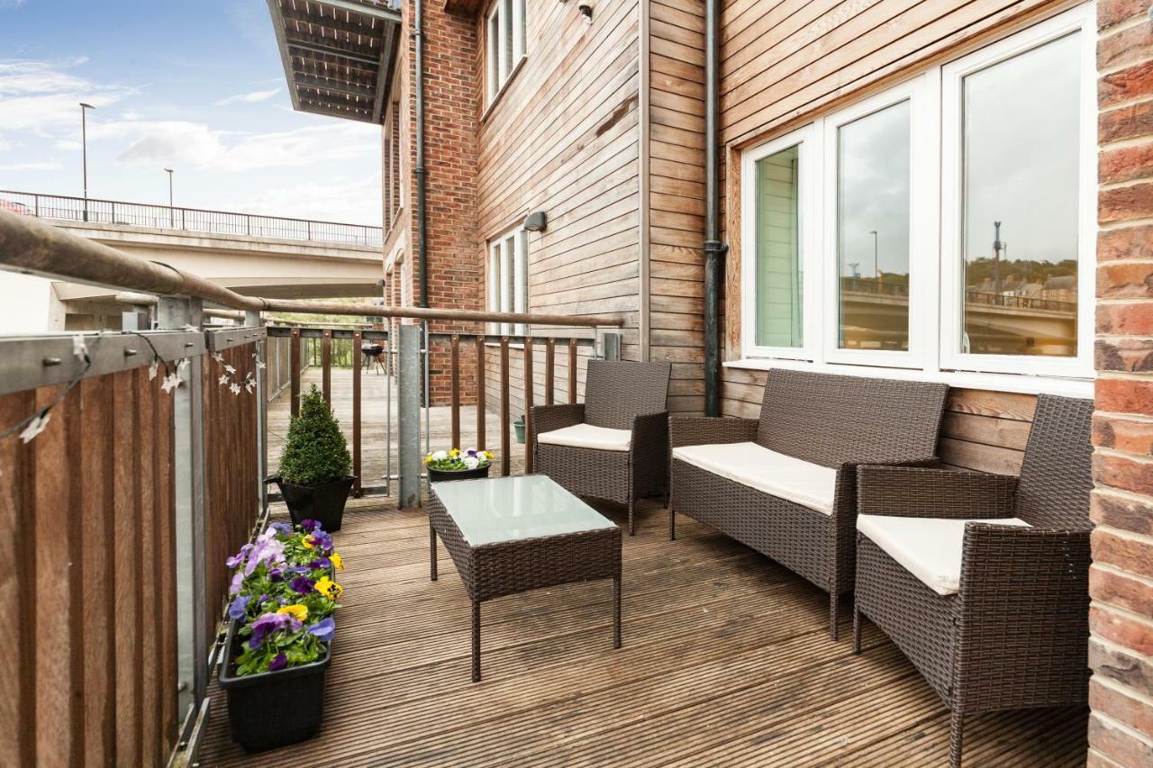 Central Durham Riverfront Apartment מראה חיצוני תמונה
